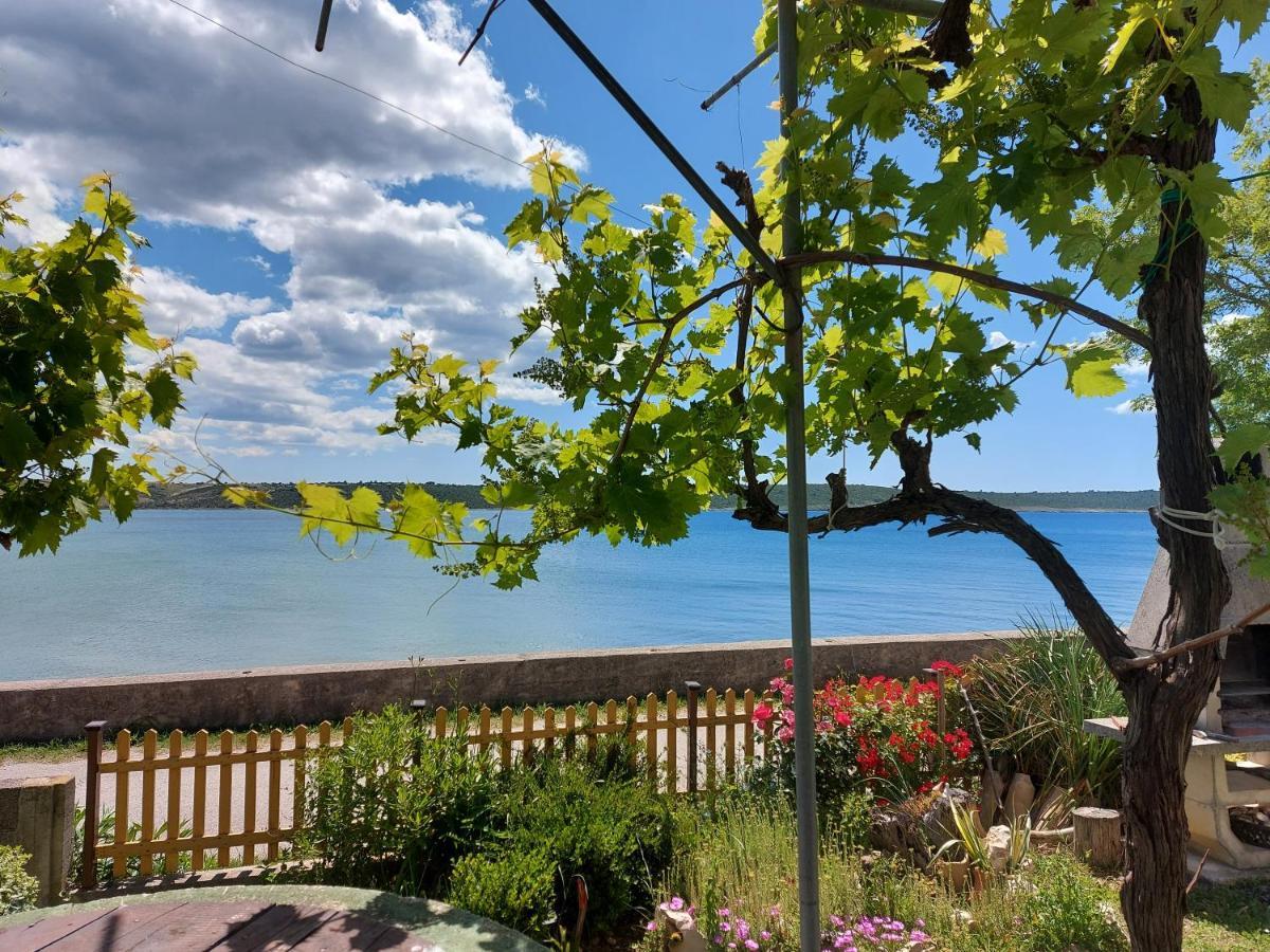 Apartmani Seaview Ljubač Kültér fotó